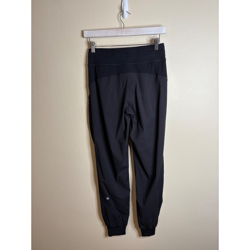Lululemon Beyond the Studio Jogger Women 4 Black Ruched Swift Pants Athleisure - Picture 5 of 9